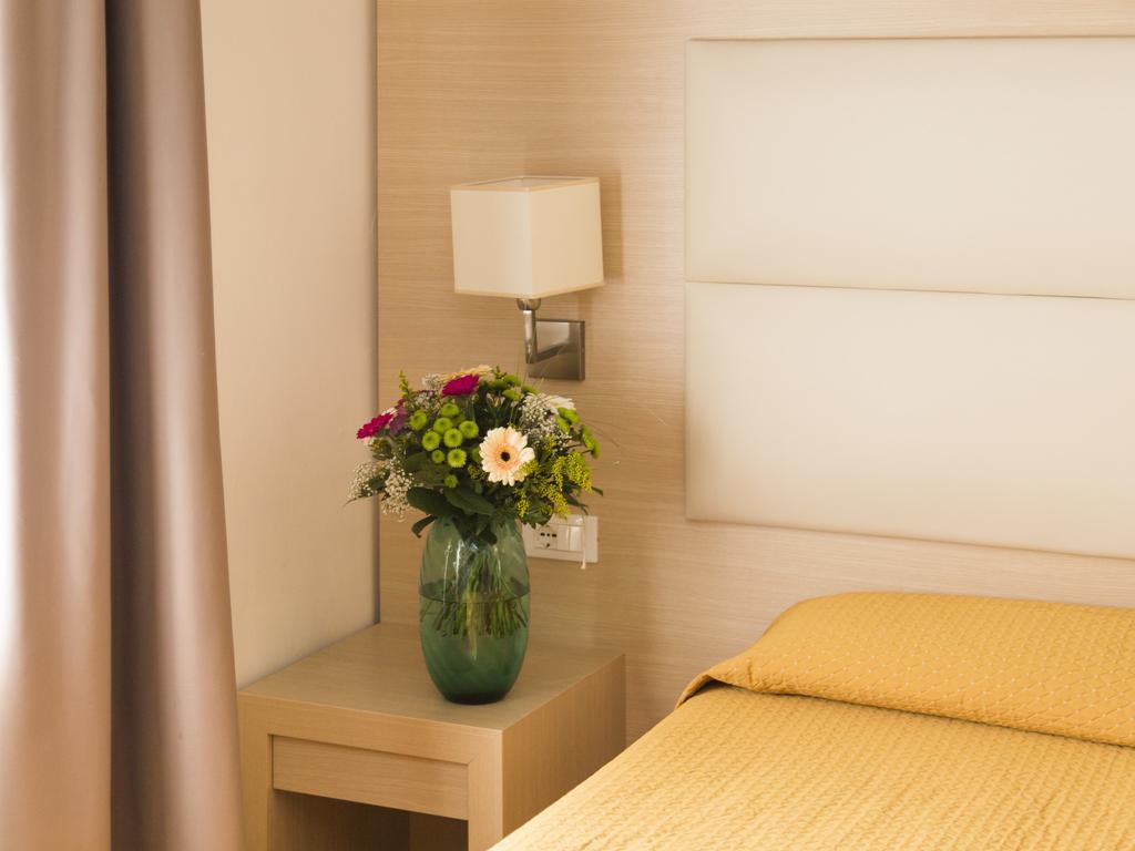 Hotel Regina Bolzano Exterior photo
