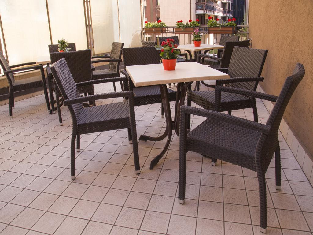 Hotel Regina Bolzano Exterior photo